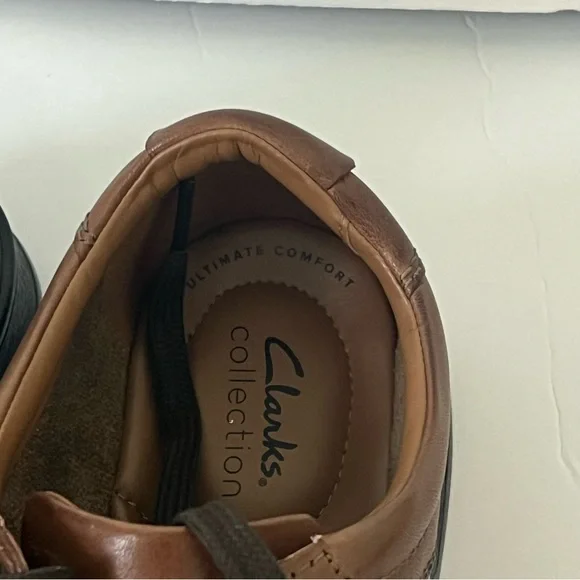Clarks Men’s Brown Leather Touareg Vibe Wide Width Lace Up Classic Formal Shoes